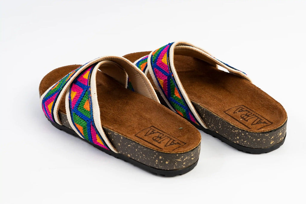 Slipper-Neon Zigzag