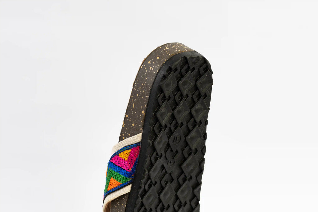 Slipper-Neon Zigzag