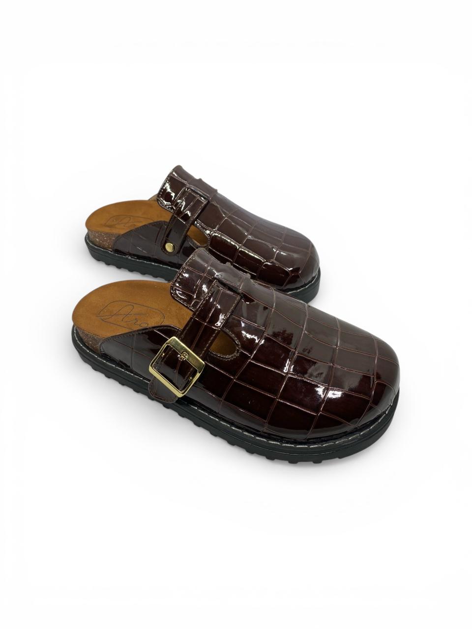 Clogs-Pebble Shell