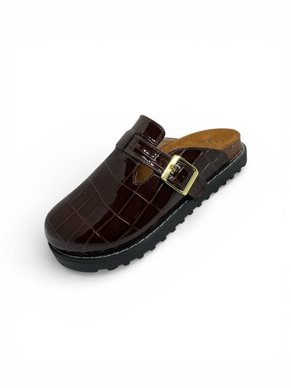 Clogs-Pebble Shell
